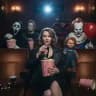 Аня смотрит сериалы