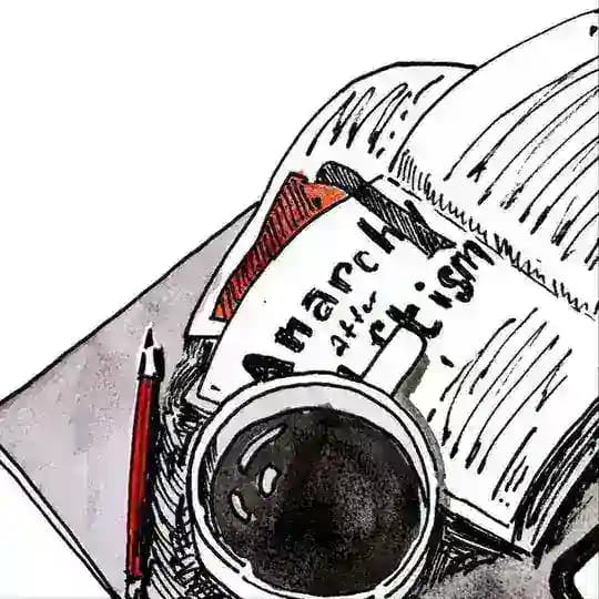 Книжный шкаф журнала Эгалите