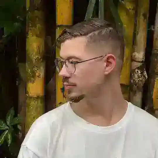Психотерапевт Алексей Бубнов