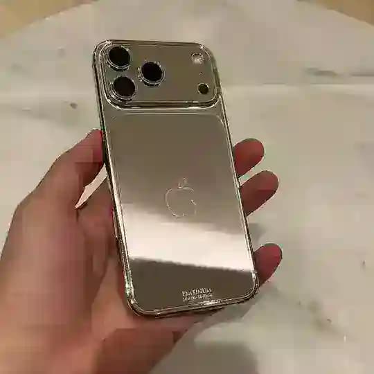 CustomApple 🎁