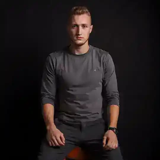 100% | Владислав Мешков