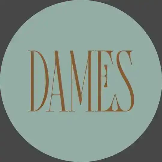 Dames public