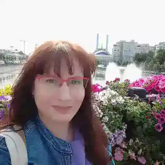 Перевожу, читаю. Переводчик Елизавета Трапезникова