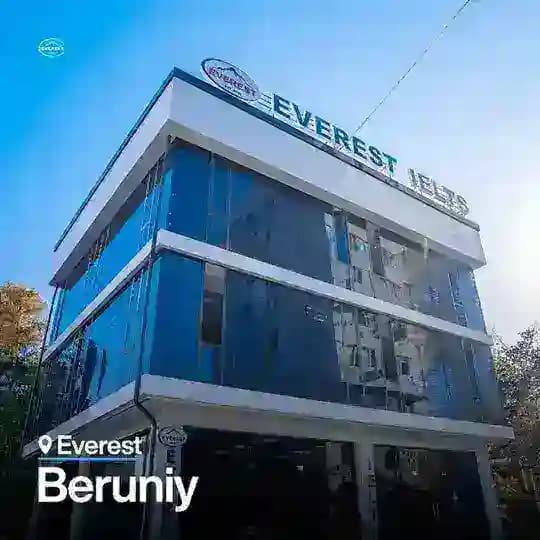 EVEREST BERUNIY
