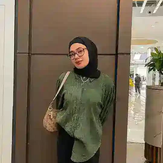 Febi Adellia
