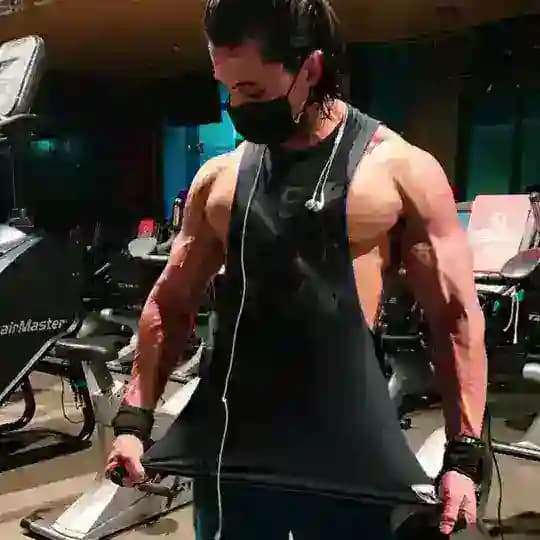 الالماني🇩🇪🏋🏻📜