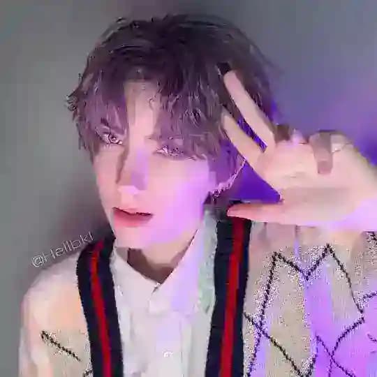 ЛОГОВО ХЭЛ
