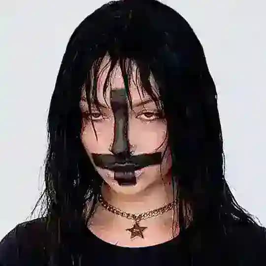 I AM VLADA