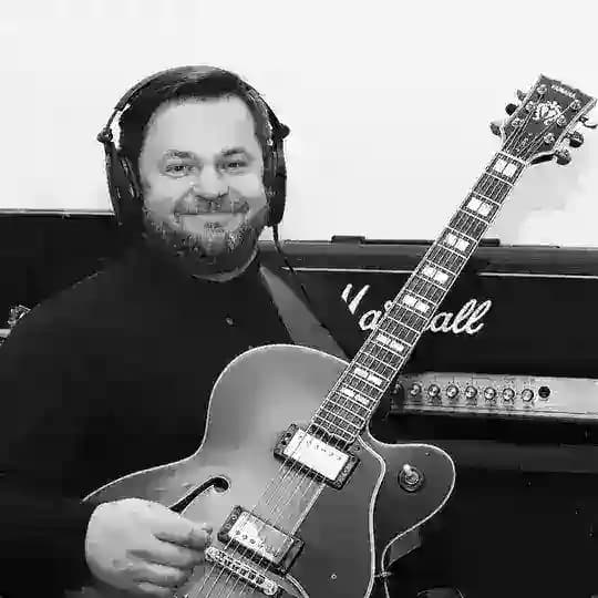 Джаз на виниле с Александром Михайловским Profile