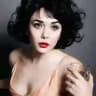قفشات شعرية حزينة