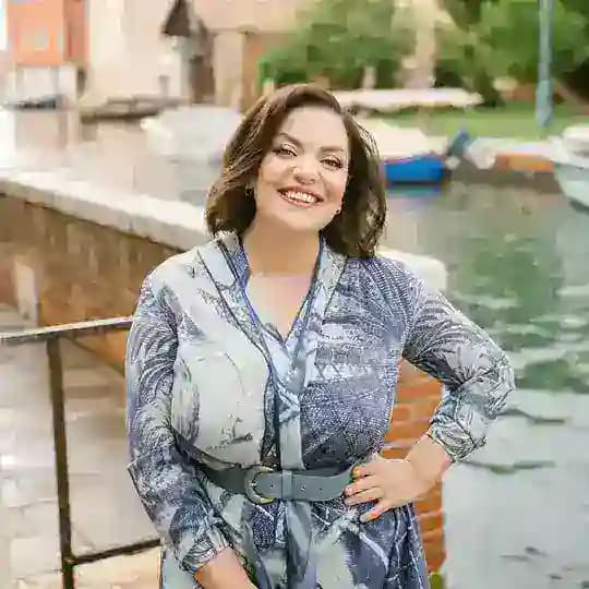 Наталія Холоденко