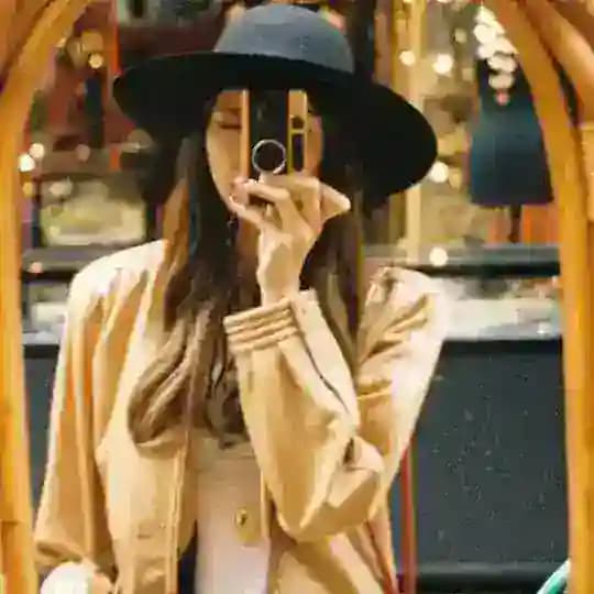 Lalalalisa_m
