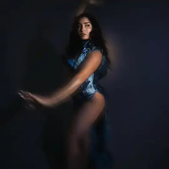 Lauren Jauregui BR Profile