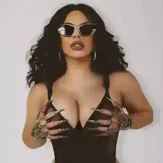 Lizbeth Rodríguez 🔞 Profile