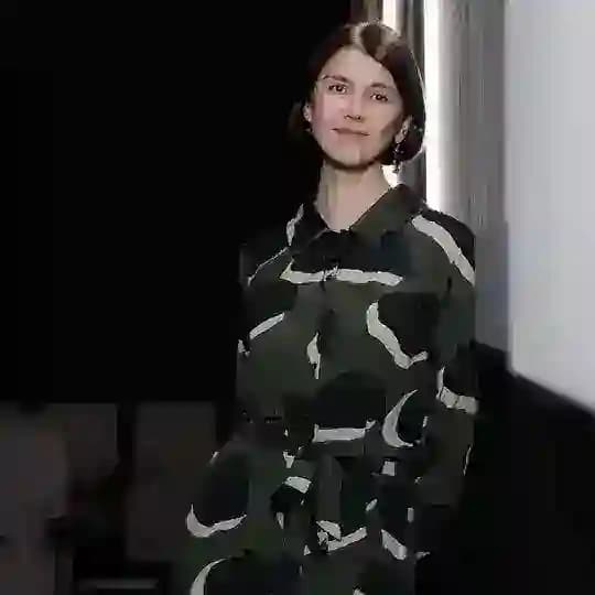 Госпожа КиноОбозреватель