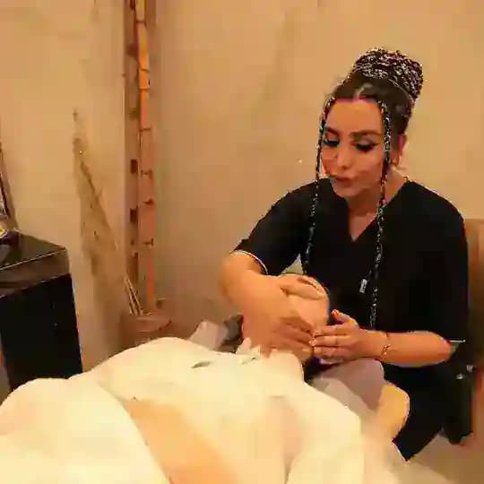 سالن خدمات ماساژ VIP (ماساژ رابطه)