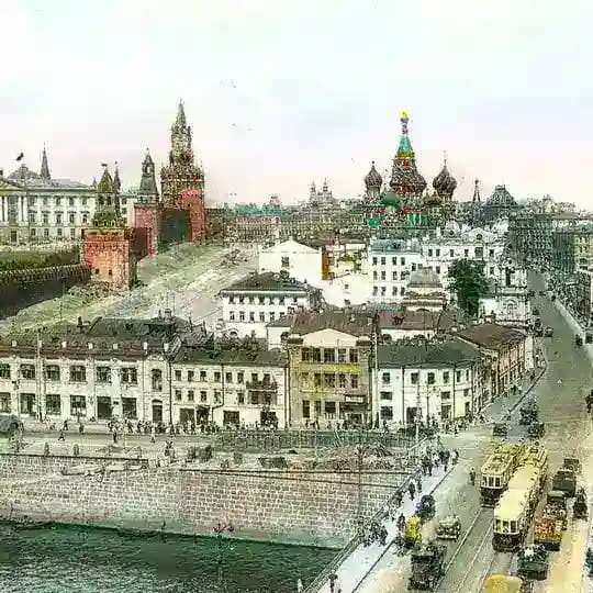 Москва сквозь время
