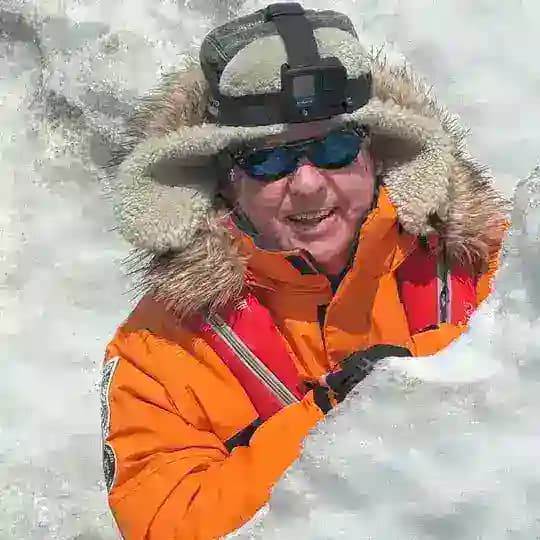 Antarctica Kite Crossing