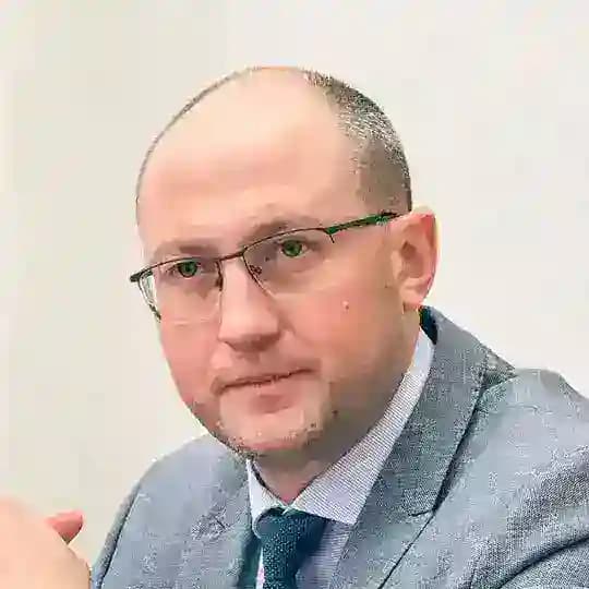 Павел Хрячков