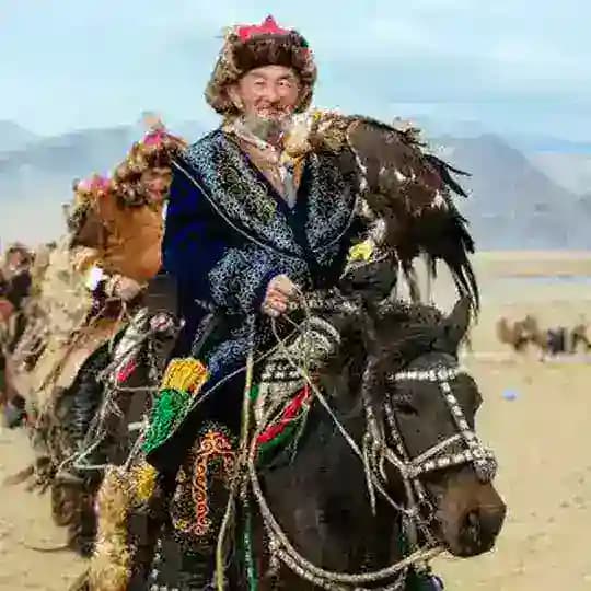 Первый жүз Profile