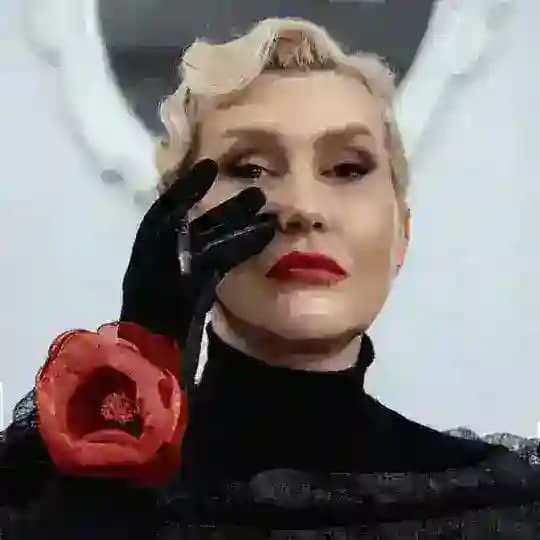 ПриЛюдно