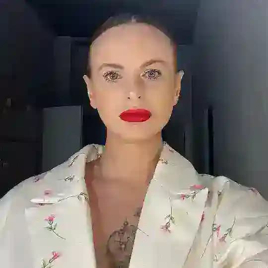 МАРИНА ТИМОФЕЕВА