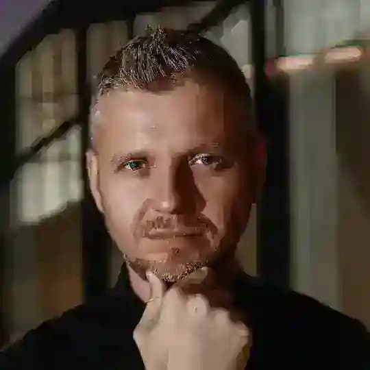 Пастор Александр Брагин