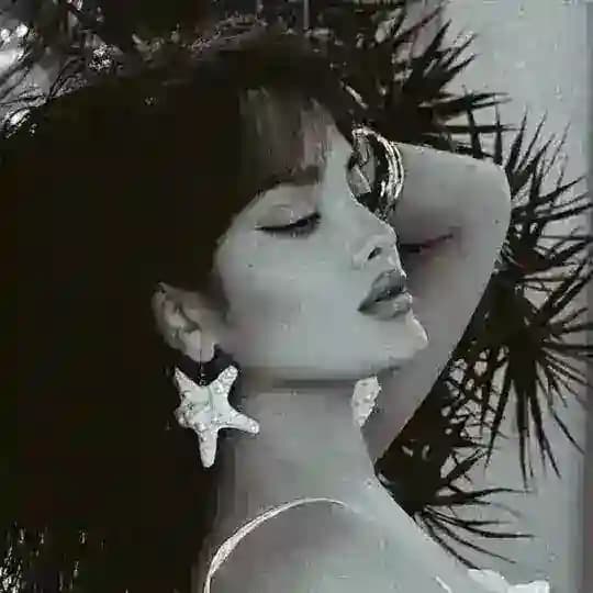  𝐑𝐄𝐁𝐄𝐂𝐂𝐀𝐆𝐇𝐀𝐃𝐄𝐑𝐈