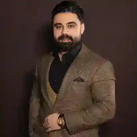 آکادمی رضا کلاهی