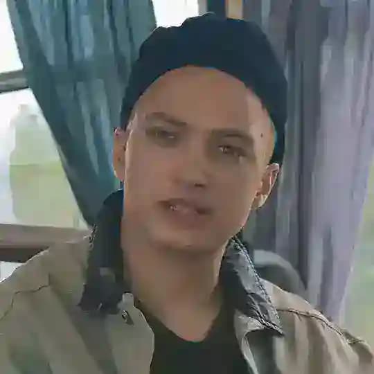 Рустам Шаков