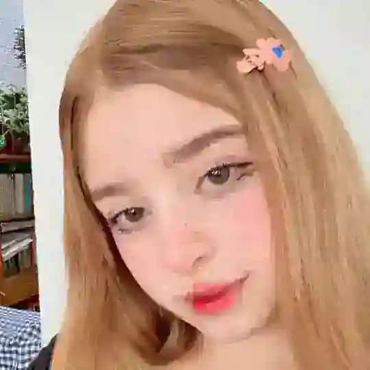 Sarah Sophia Profile