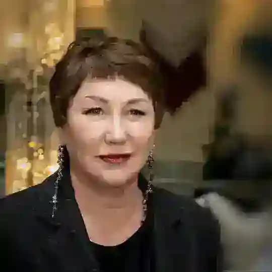 Сенатор РФ Елена Перминова