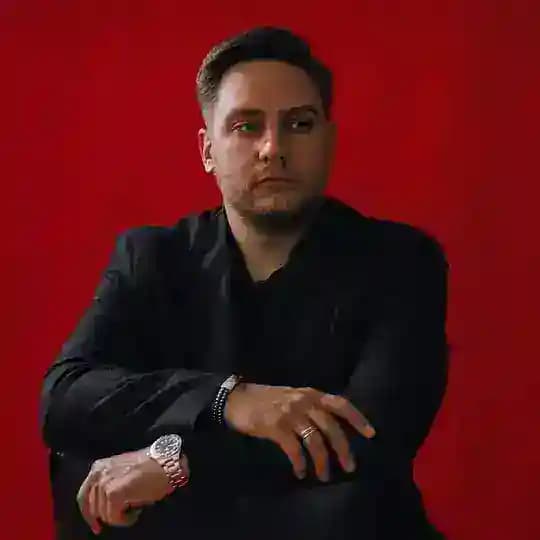 Говорит Степанов