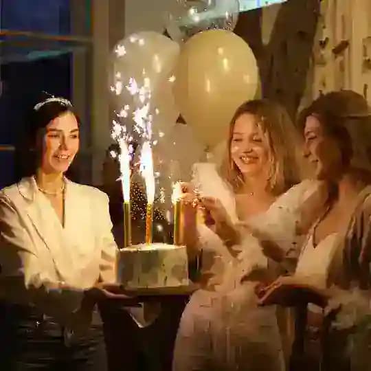 СВЕТИ́ | Творческая студия в центре Петербурга