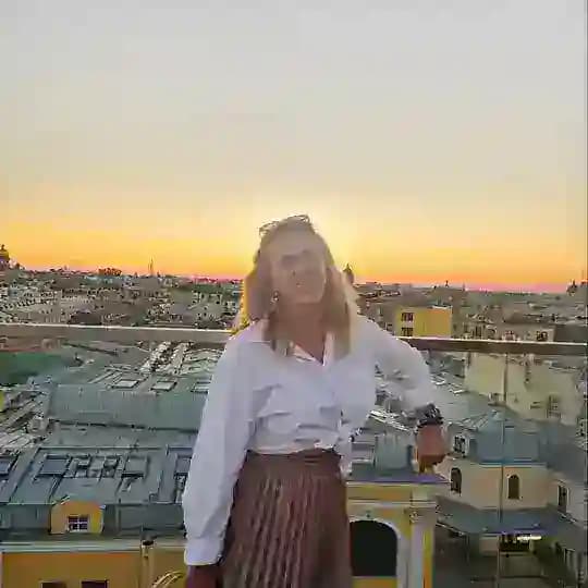 Между бизнесом и вдохновением