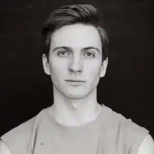 Влад Токарев