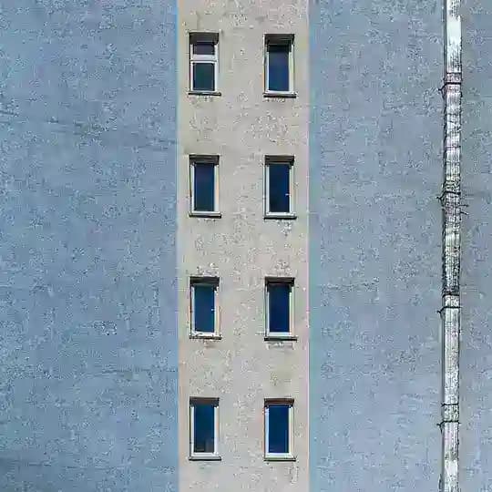 Труба в целофане.