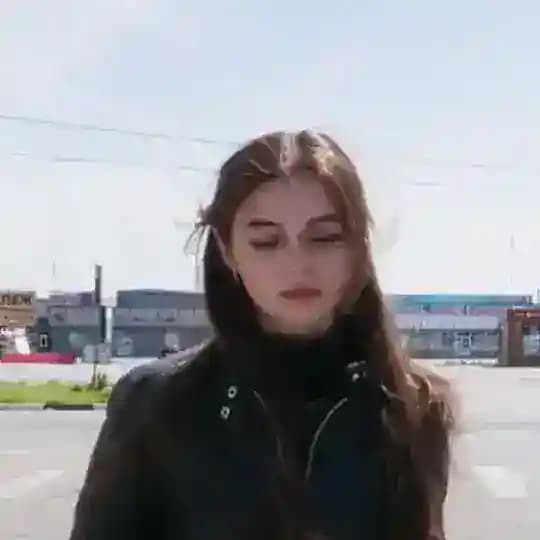 Тупса печатает