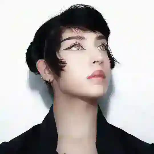 🕸 𝐕 𝐀 𝐙 𝐈 𝐒 𝐓 𝐀 🕸