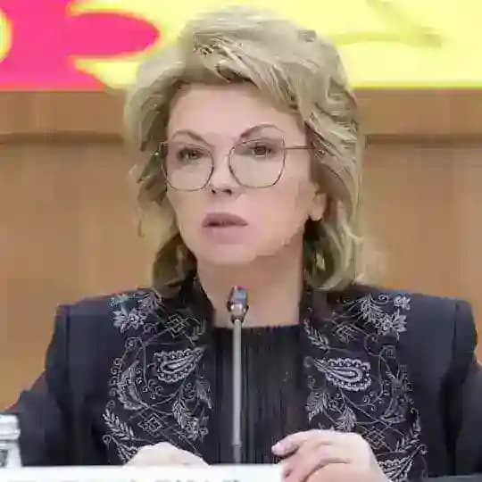 Елена Ямпольская