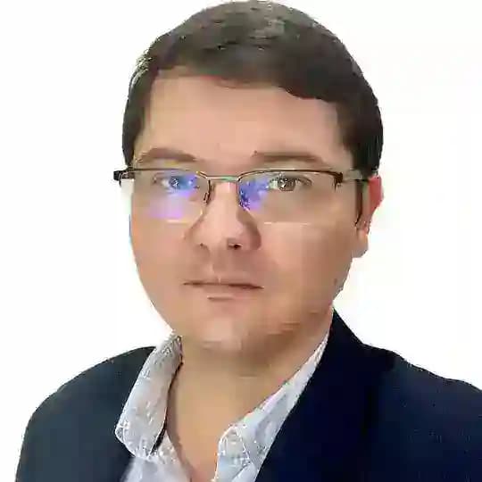 Заббаров о (не)политике