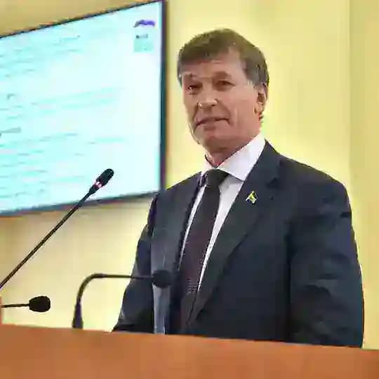 Сергей Суховенко - депутат ЗСРО