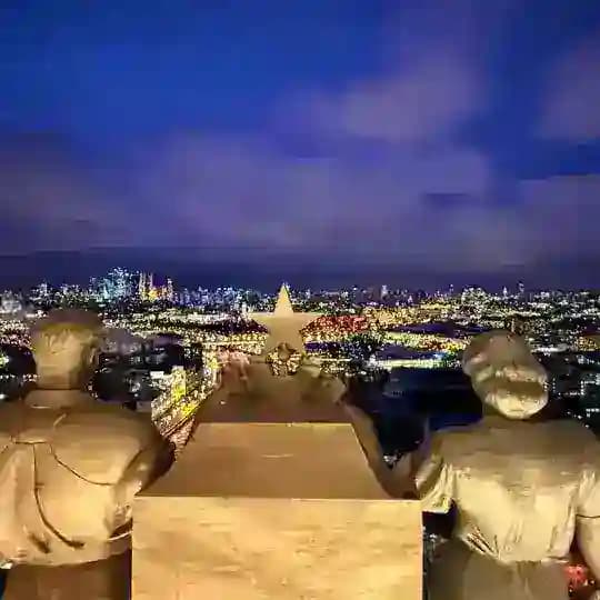 Под звездой Высотки️