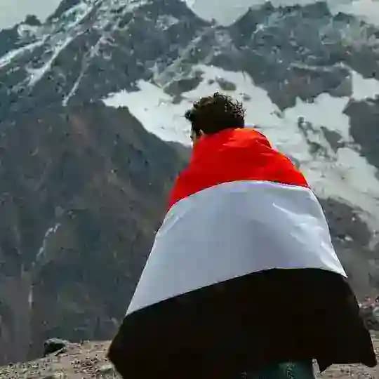 حروفٌ نيّرة