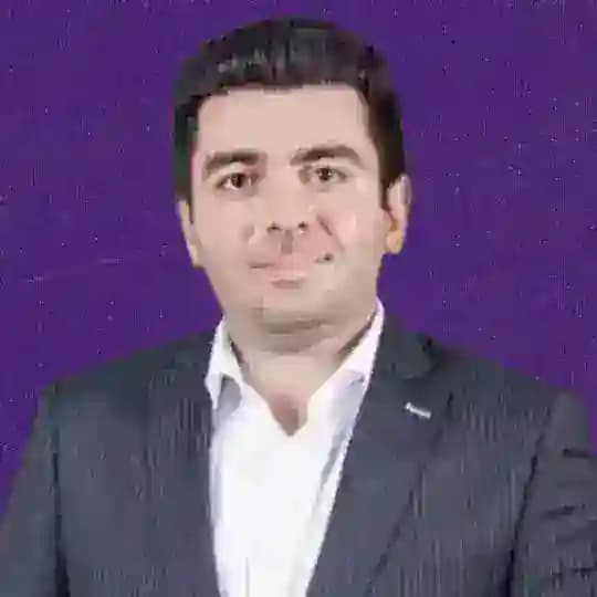 کاموا حنیف عظیمی زیست