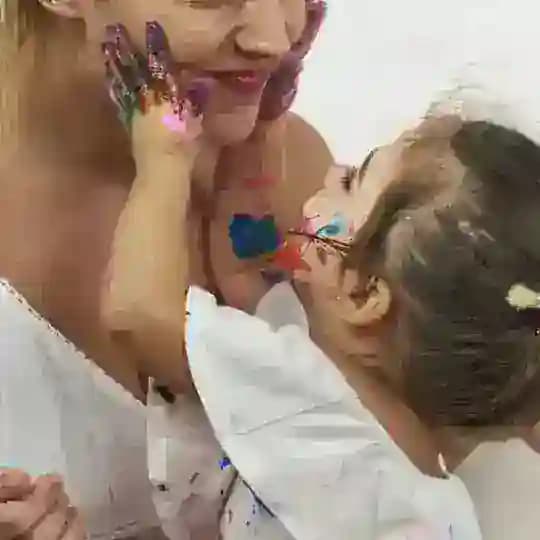 معلمة رياض أطفال ♥️