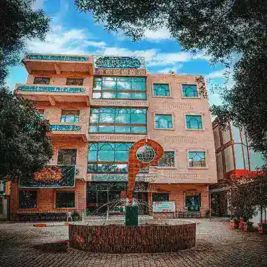 طلاب جامعة اهل البيت