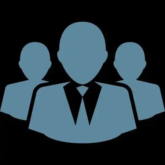 علاء أبونبعة - القيادة والإدارة