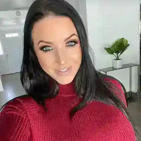 Angela White Fan Club