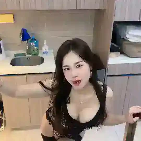丽娜Av